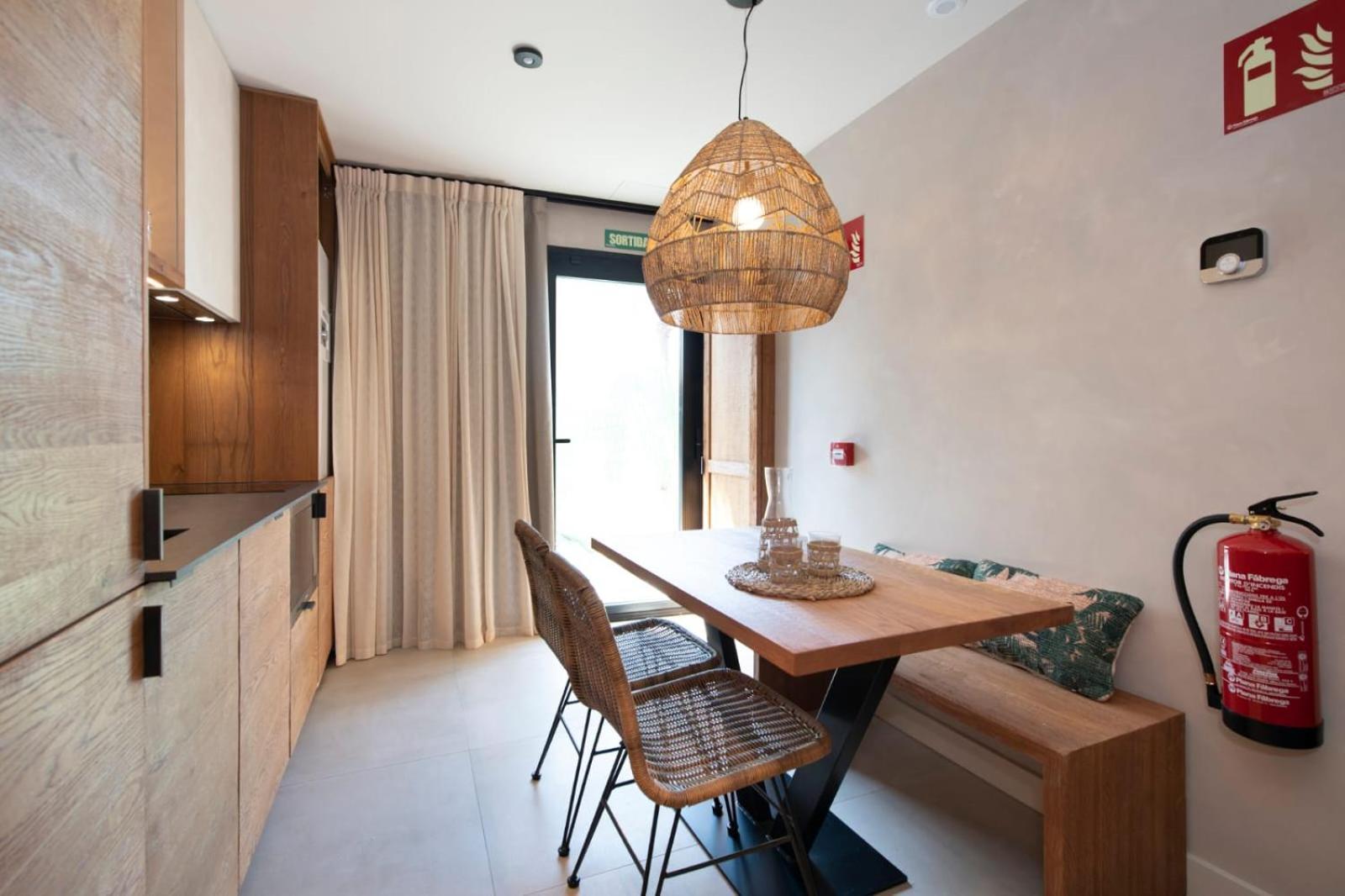 Apartamentos Balisse Castelldefels Exterior foto